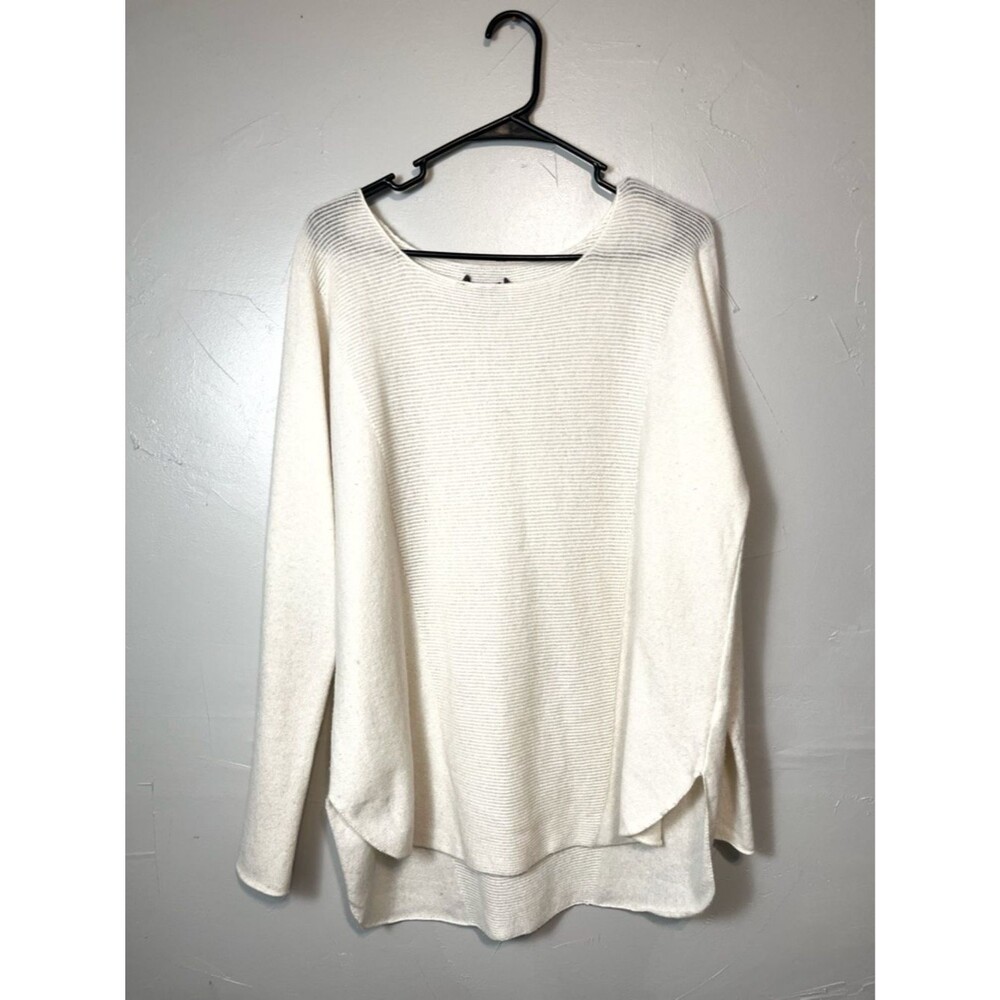 Vince. Ivory 100% Cashmere Lightweight Sweater Size Woman's Large